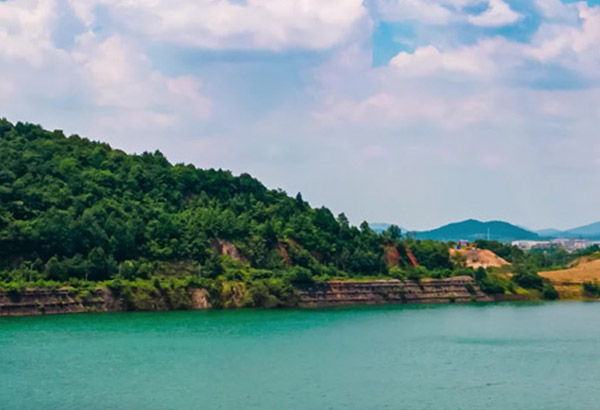 fun88·乐天堂(中国)重机山东卫视广告